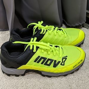 NWOB Inov-8 Mudclaw 300 Neon Yellow/Black/Grey